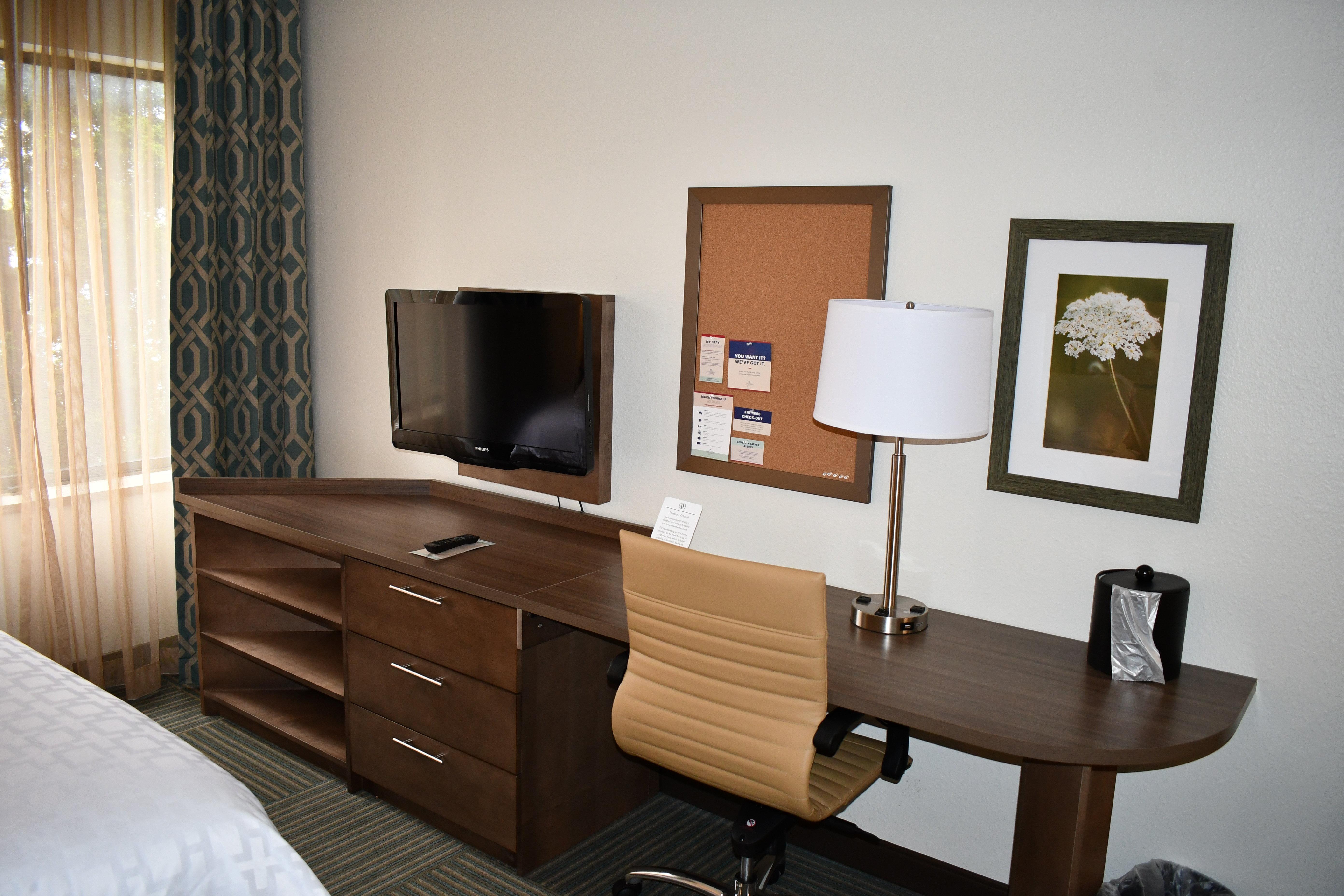 Candlewood Suites Grand Rapids Airport By Ihg Cascade Extérieur photo