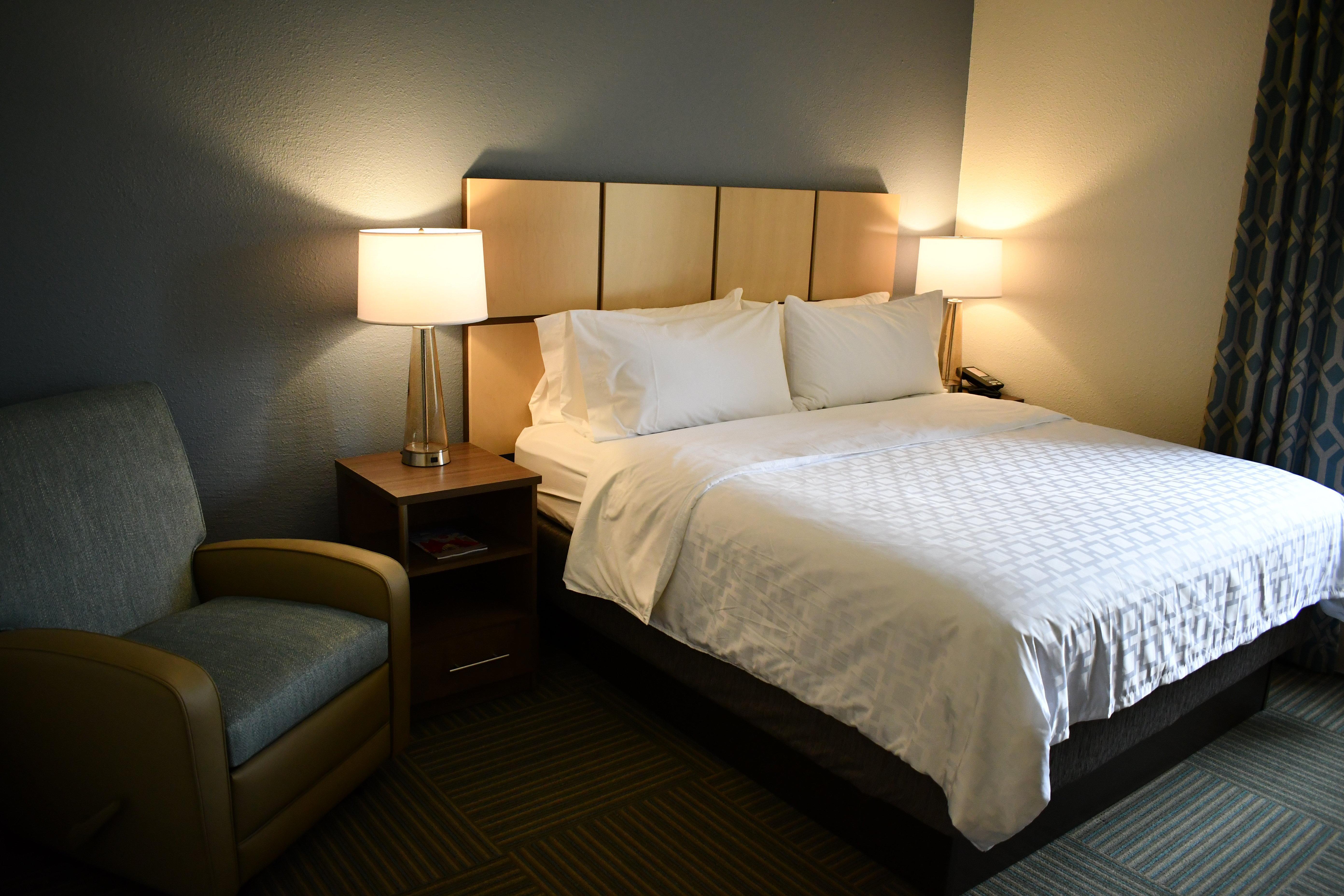Candlewood Suites Grand Rapids Airport By Ihg Cascade Extérieur photo
