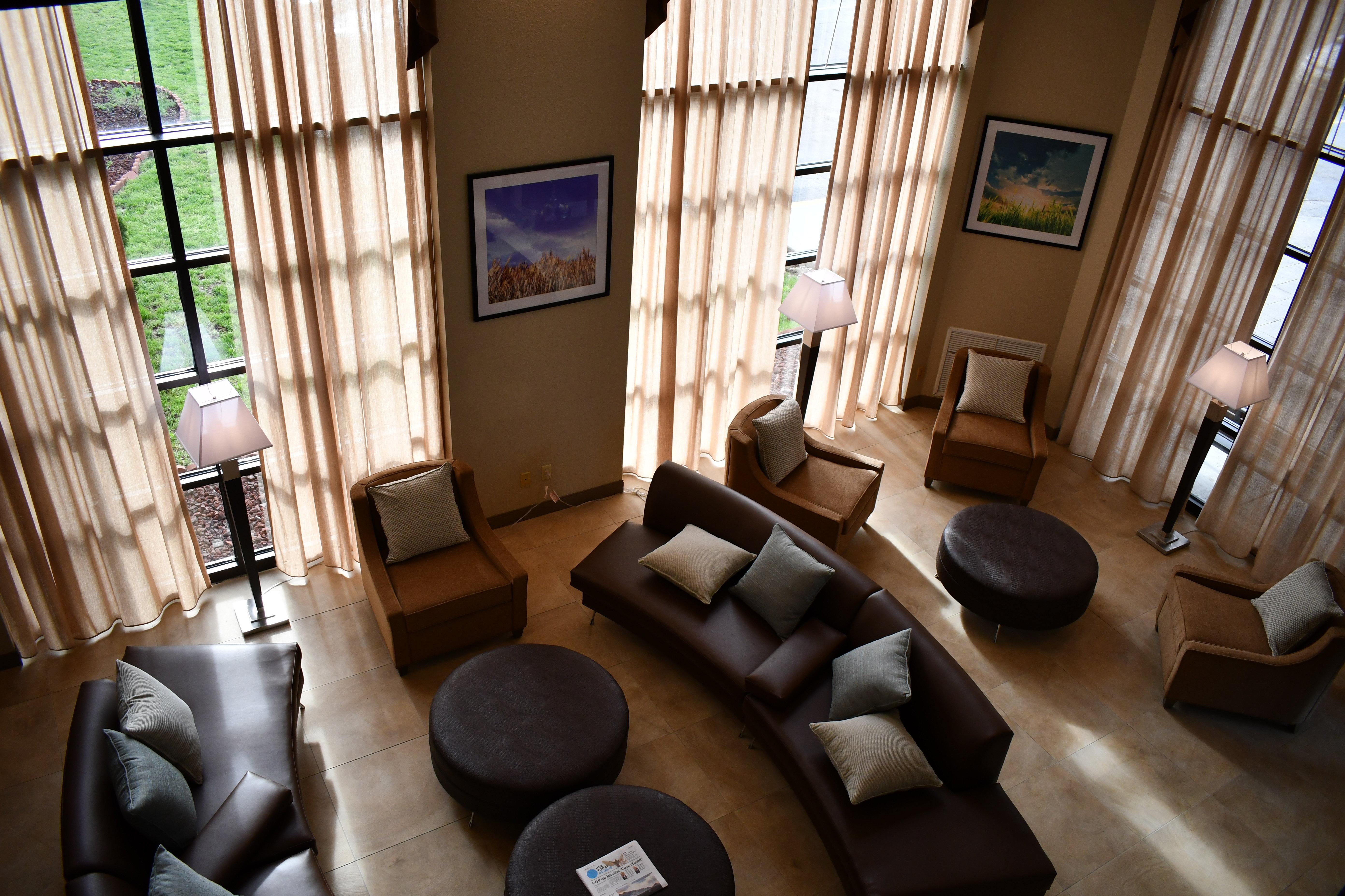 Candlewood Suites Grand Rapids Airport By Ihg Cascade Extérieur photo